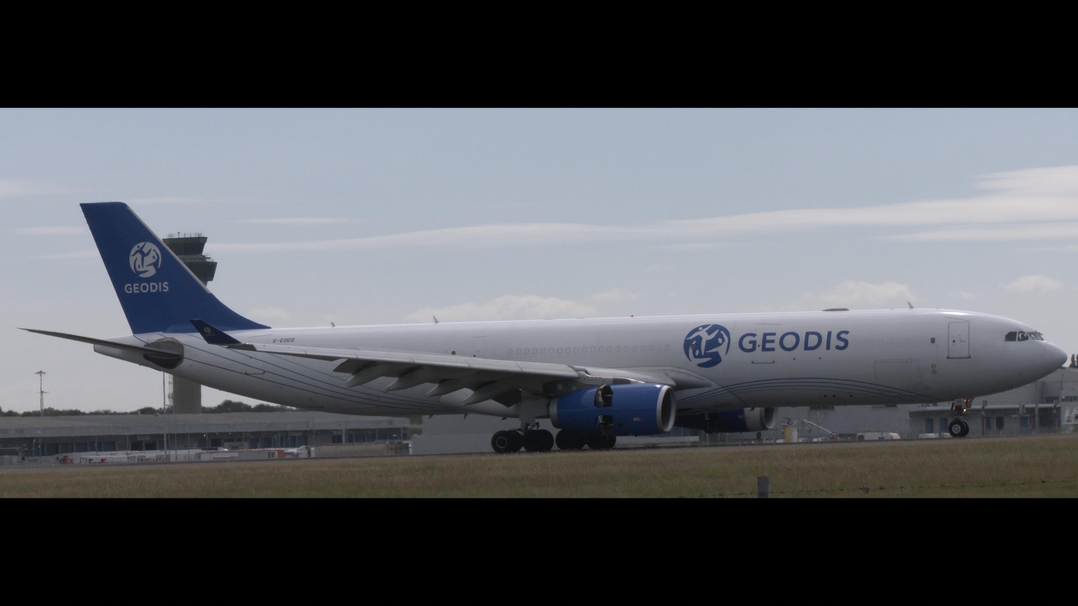 Titan Airways Airbus A330-343 (P2F)